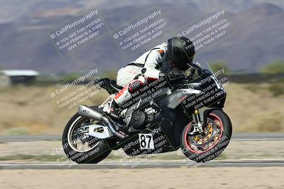 media/Oct-05-2025-CVMA (Sun) [[beeef4f201]]/Race 4-Formula Superbike-Supersport Open/